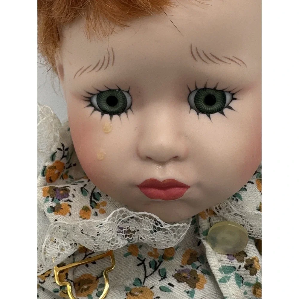 The Heritage Mint Ltd. Collection Doll  Skating Katie